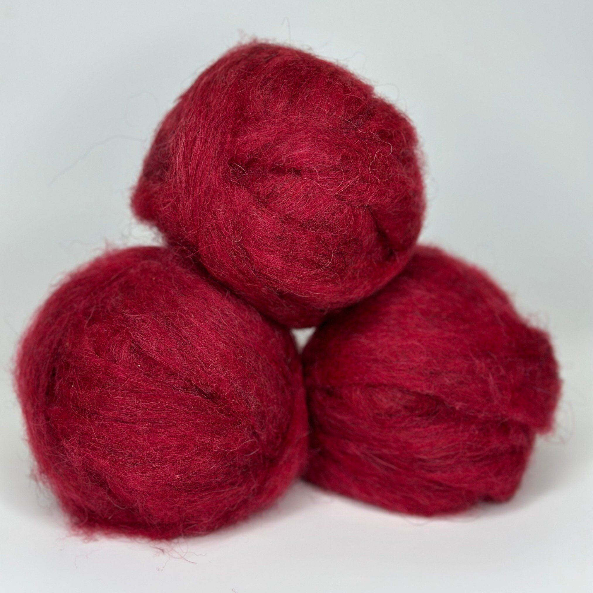 Icelandic Wool Roving Ball - Fire Red