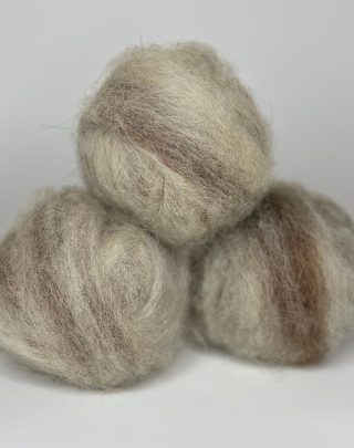 Icelandic Wool Roving Ball - Natural Caramel Sundae