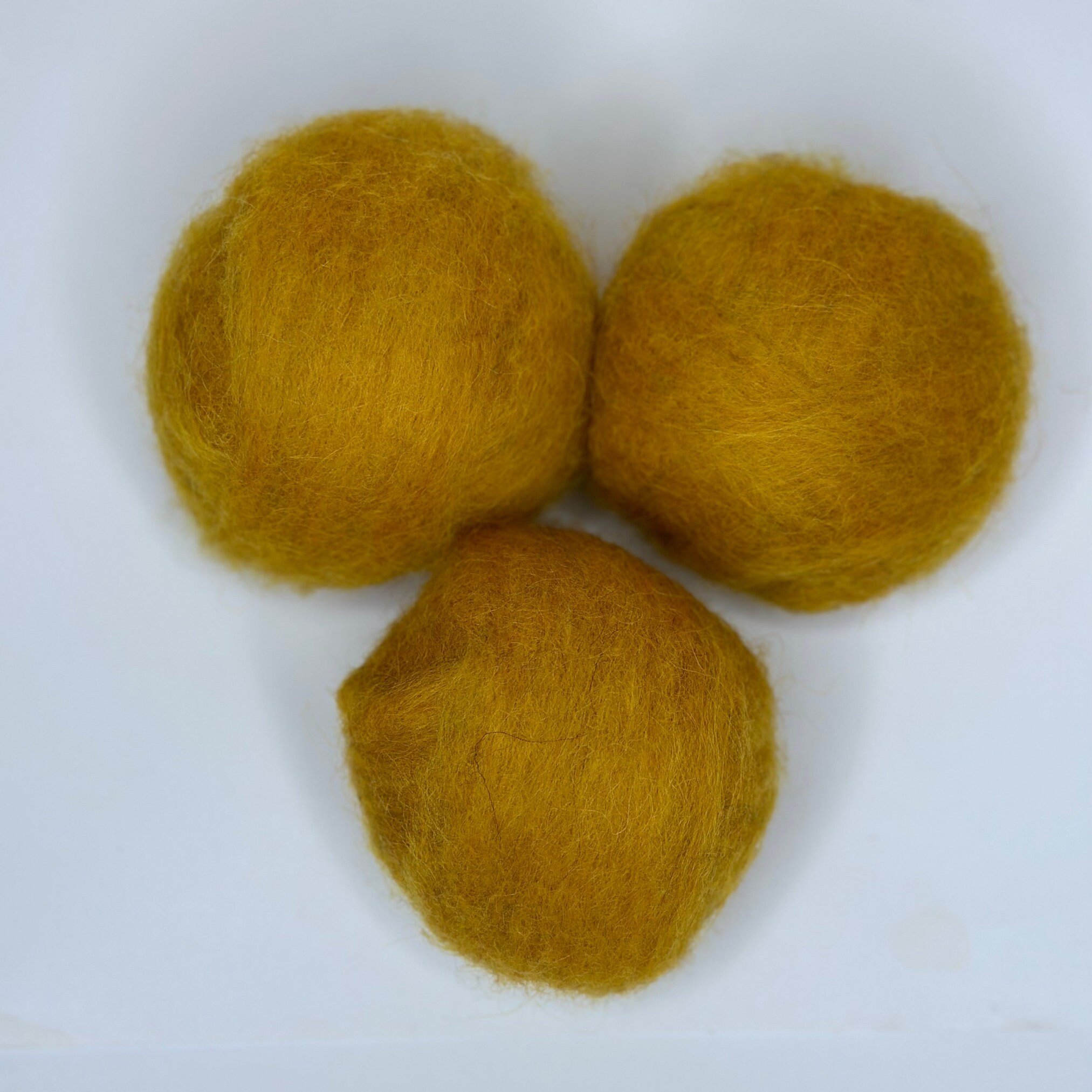 Icelandic Wool Roving Ball - Sunshine Yellow - Image 2