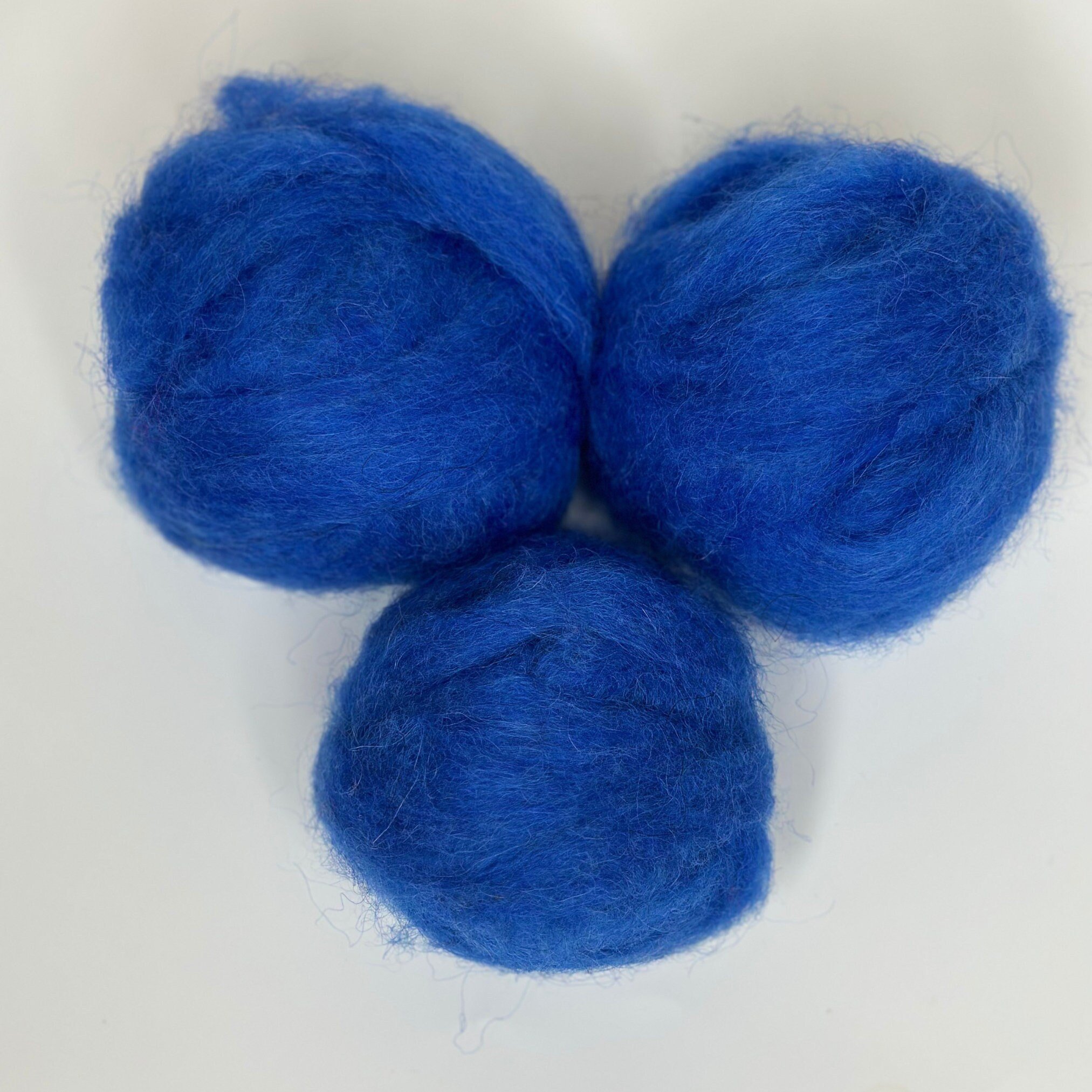 Icelandic Wool Roving Ball - Sky Blue - Image 2