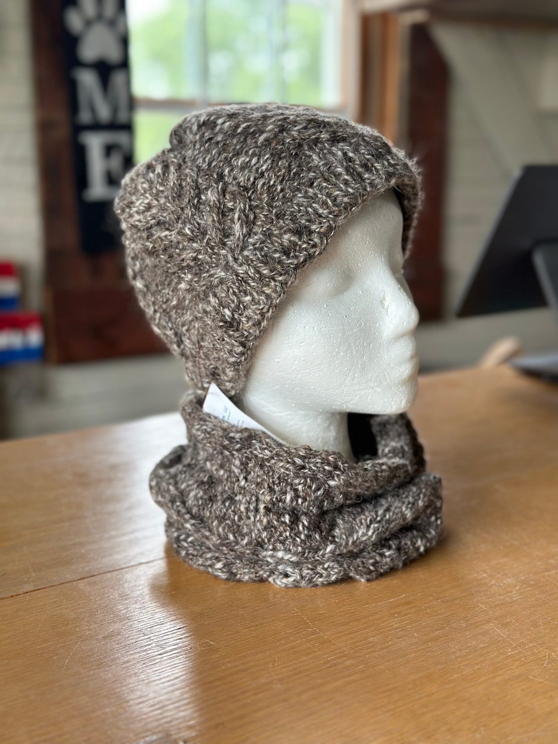 Hand-Spun Icelandic Wool Tortoiseshell Hat - Image 3