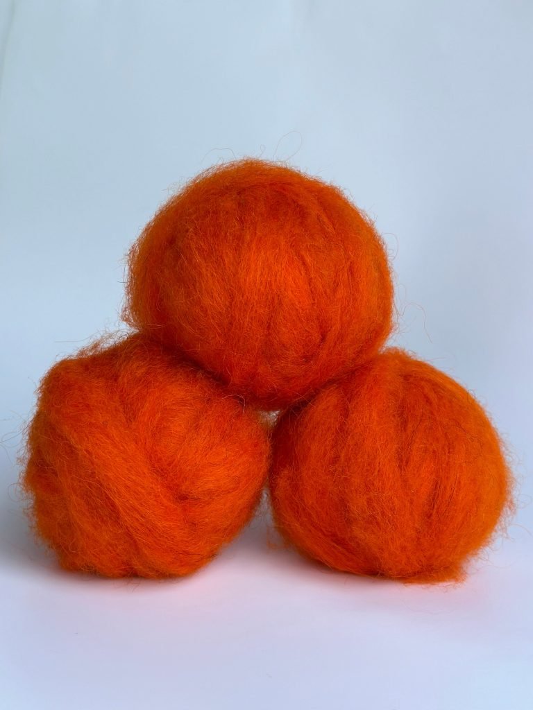 Icelandic Wool Roving Ball - Sunset Orange
