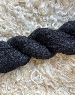 Jasmine w/Merino -Natural Yarn - pastured prize-winning Icelandic Sheep in USA